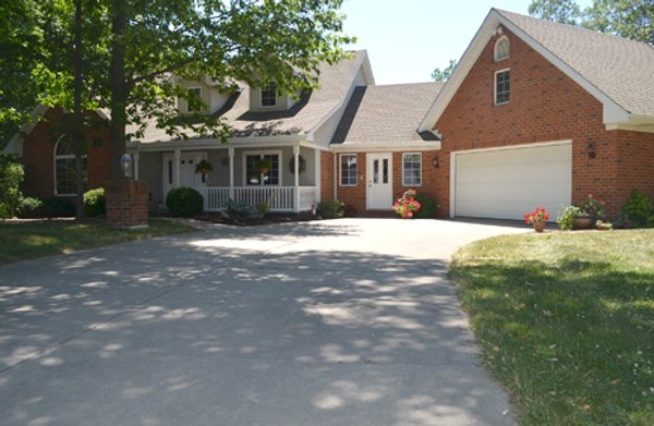 21 Acre Modern Country Estate
